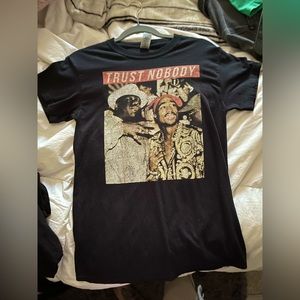 Tupac Biggie Smalls graphic band t size S